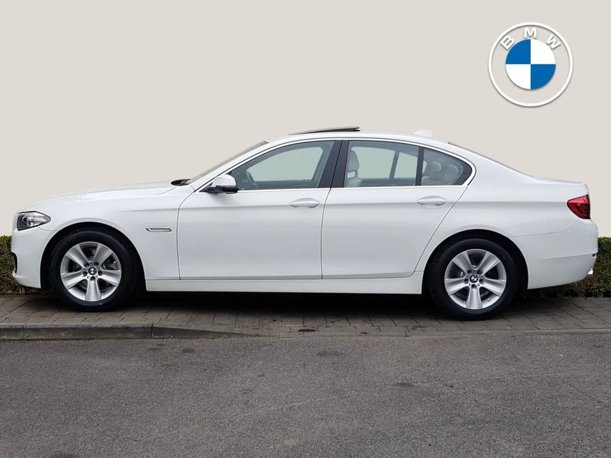 BMW 5 Series 520d SE - Image 3