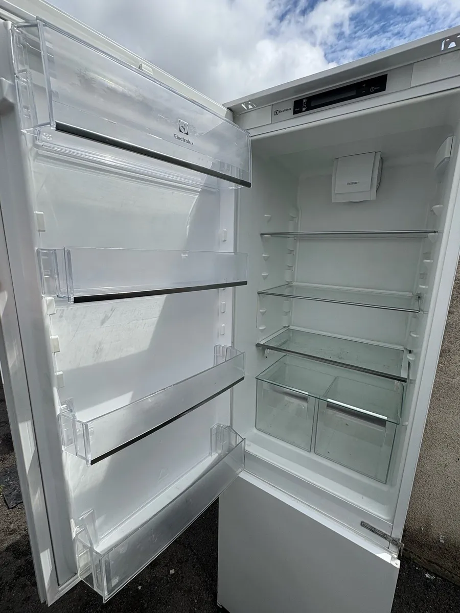 Fridge freezer Electrolux - Image 1