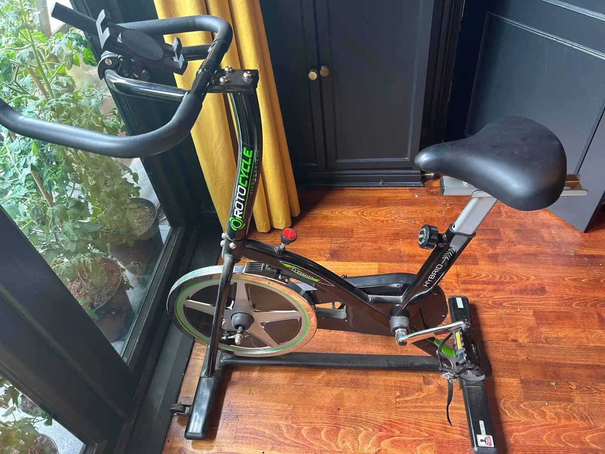 Exercise bike - Image 1