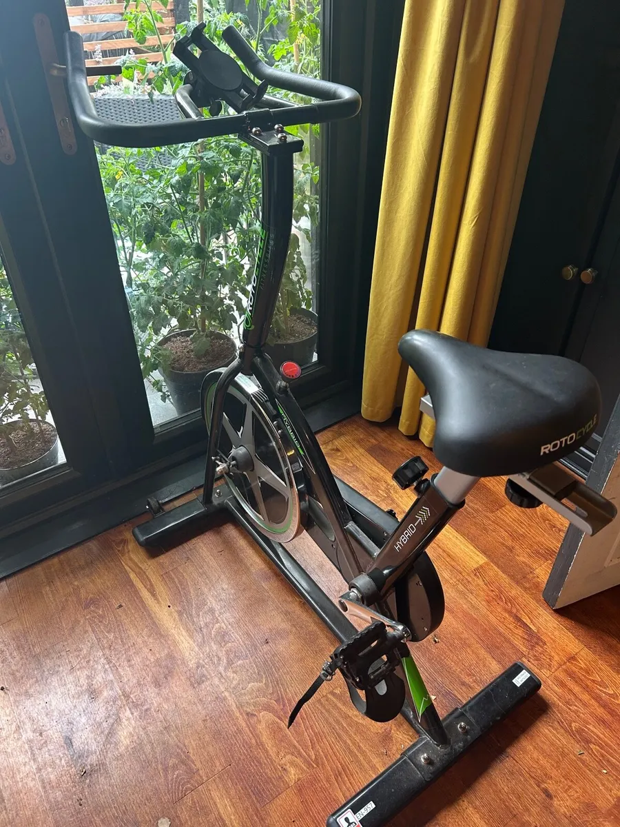 Exercise bike - Image 2