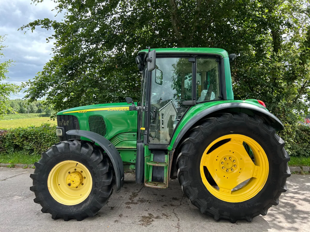 John Deere 6320 - Image 1