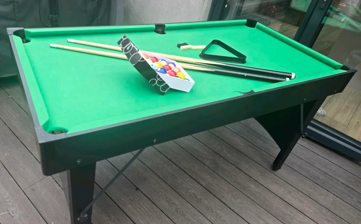 Kids pool table - Image 1