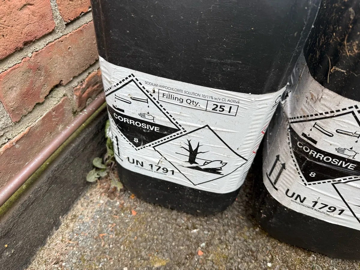 25 Litre Oil Drums *Free* - Image 2