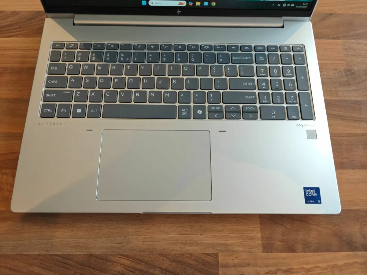 HP Elitebook 660 G11 | Intel Ultra 5 | 32GB | 1TB - Image 3