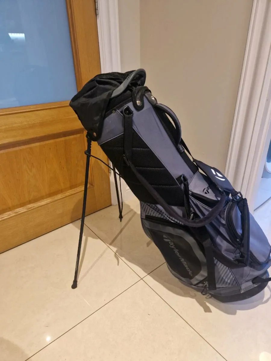 TaylorMade Pro Stand Bag - Image 1