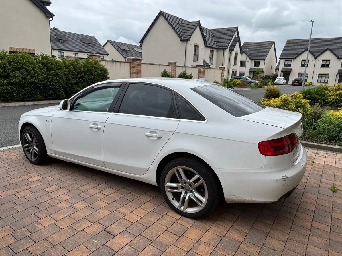 Audi A4 2008 - Image 2