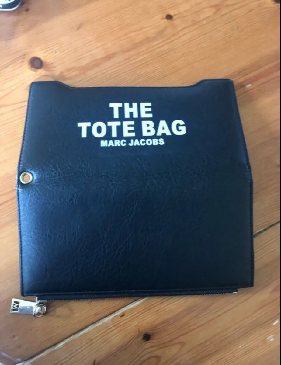 Wallet purse - Image 1