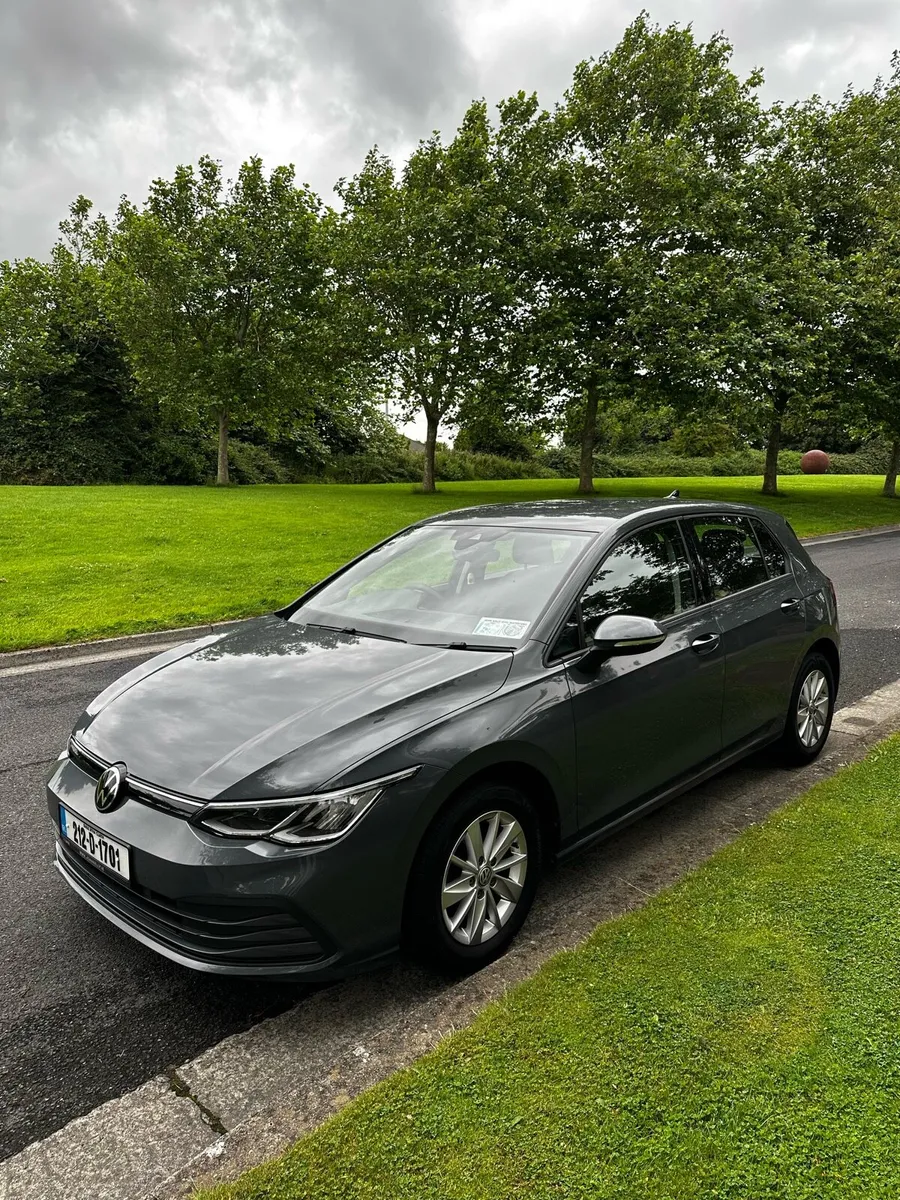 Volkswagen Golf 1.0tsi - Image 1