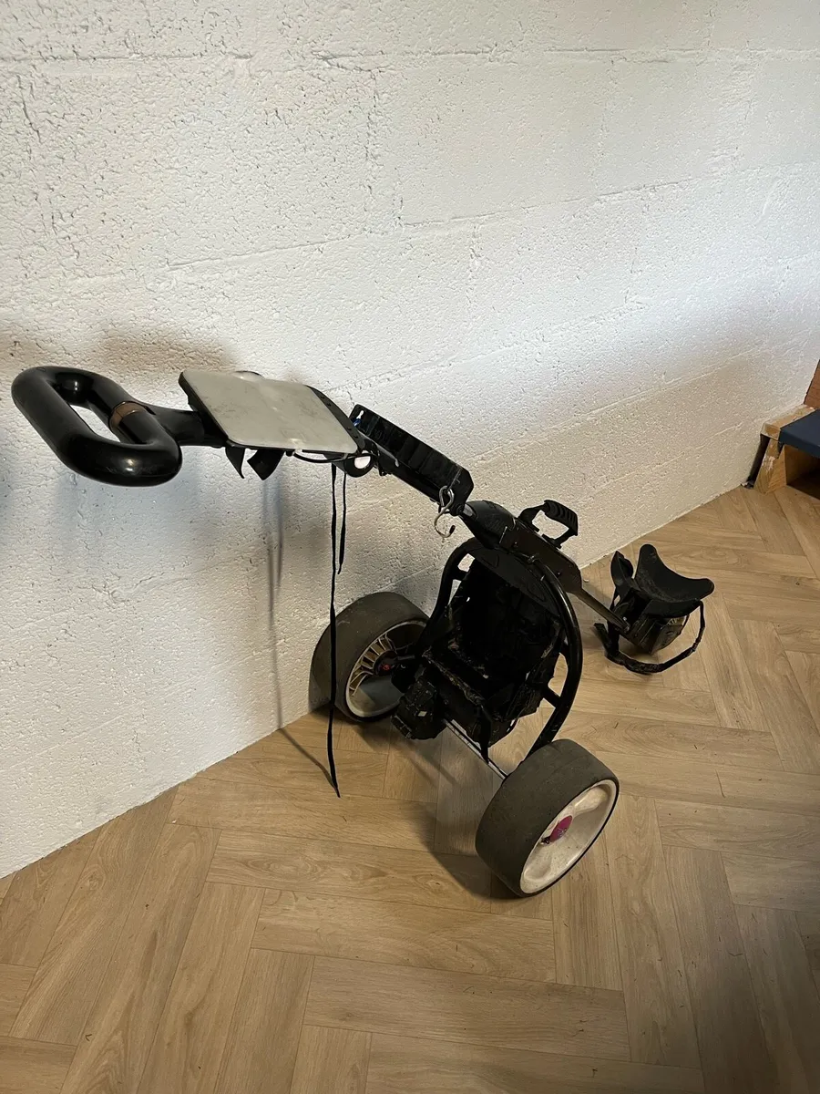 Mocad electric golf trolley - Image 1