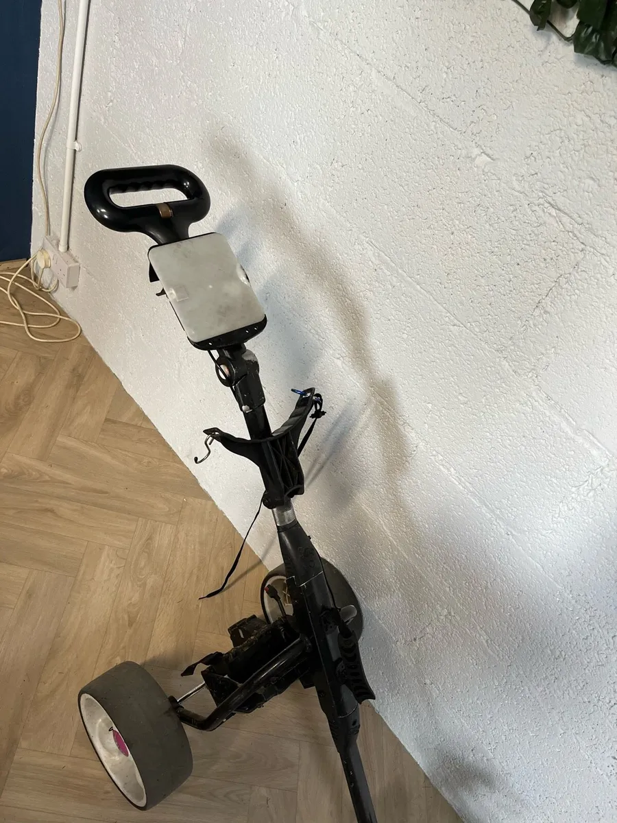 Mocad electric golf trolley - Image 4