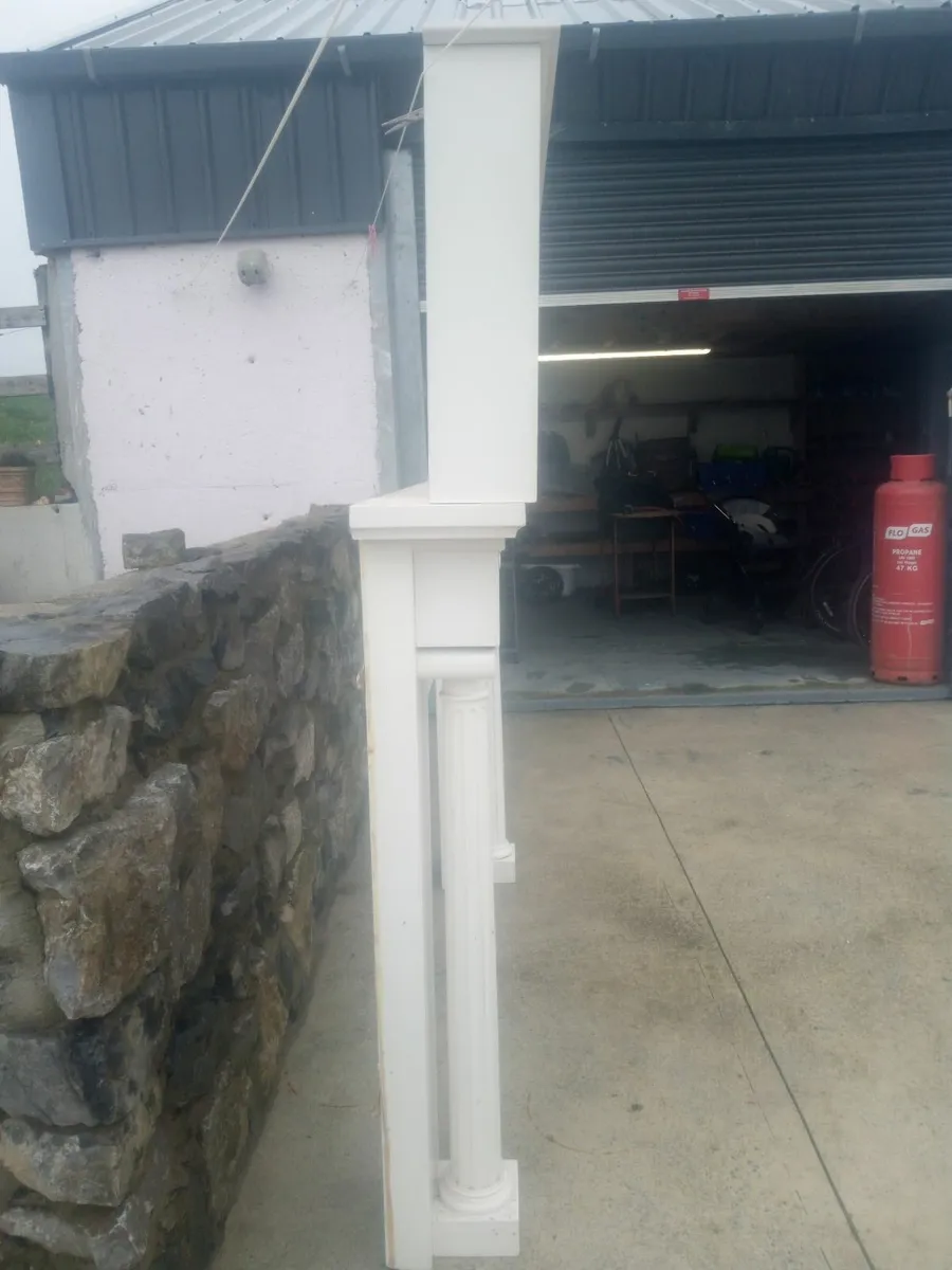Mantle piece fireplace - Image 2