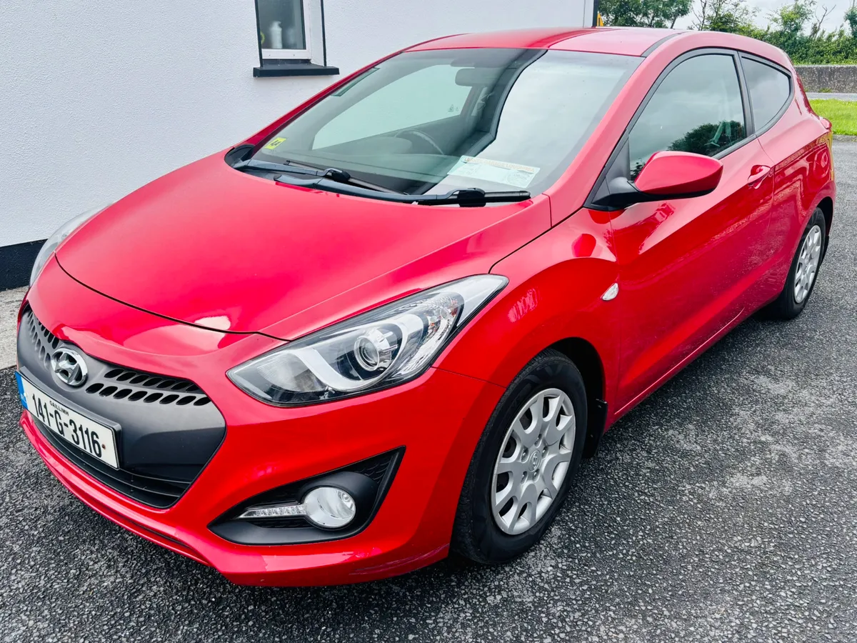 2014 HYUNDAI I30 VAN - Image 2