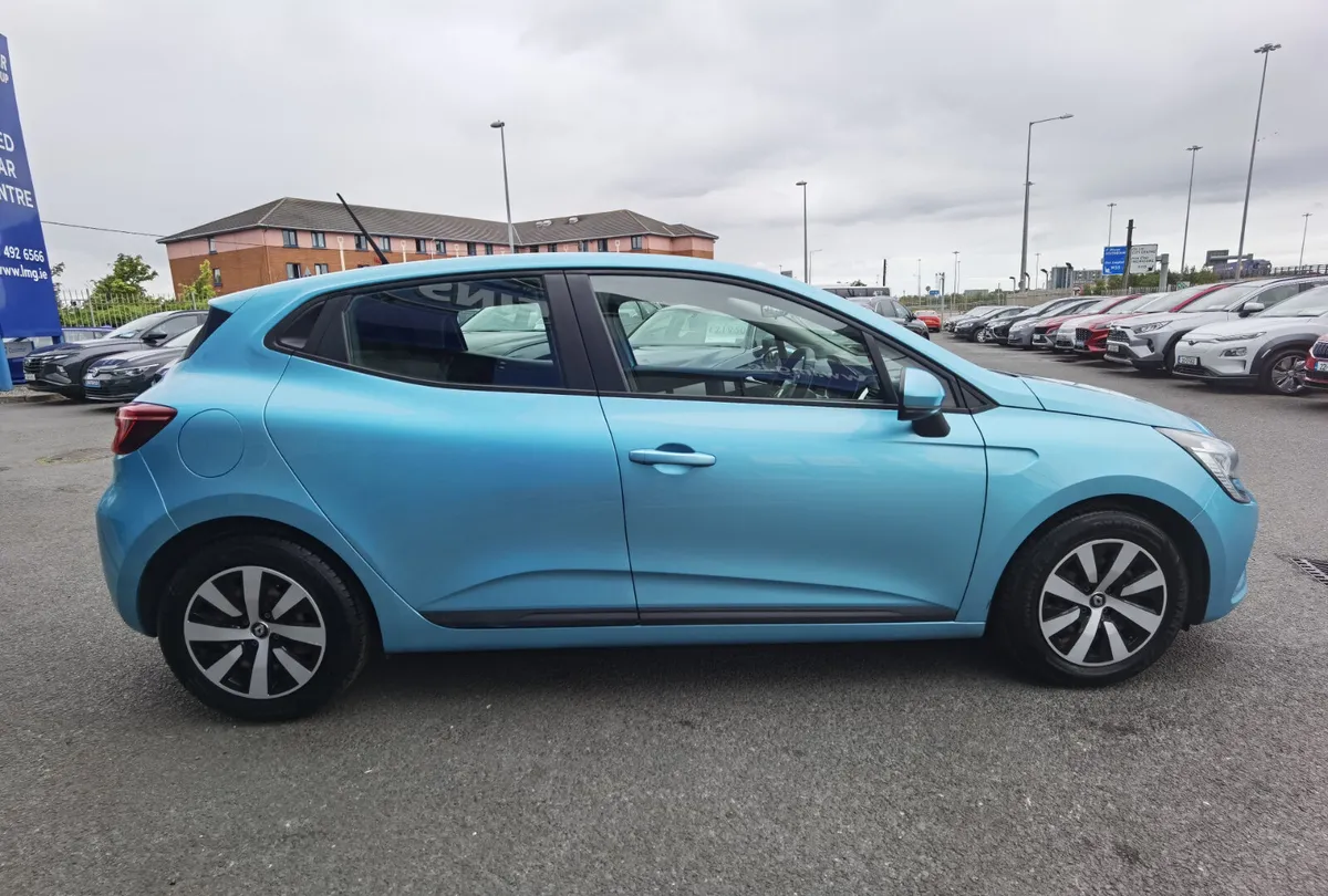 RENAULT CLIO 1.0 EXPRESSION SCE MY19 - Image 4