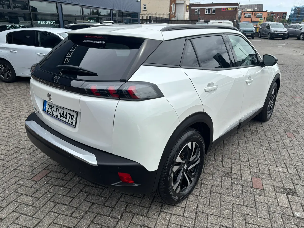 2023 Peugeot 2008 eAllure 50kwh low mileage - Image 4
