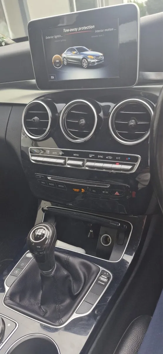 Mercedes C220D - Image 3
