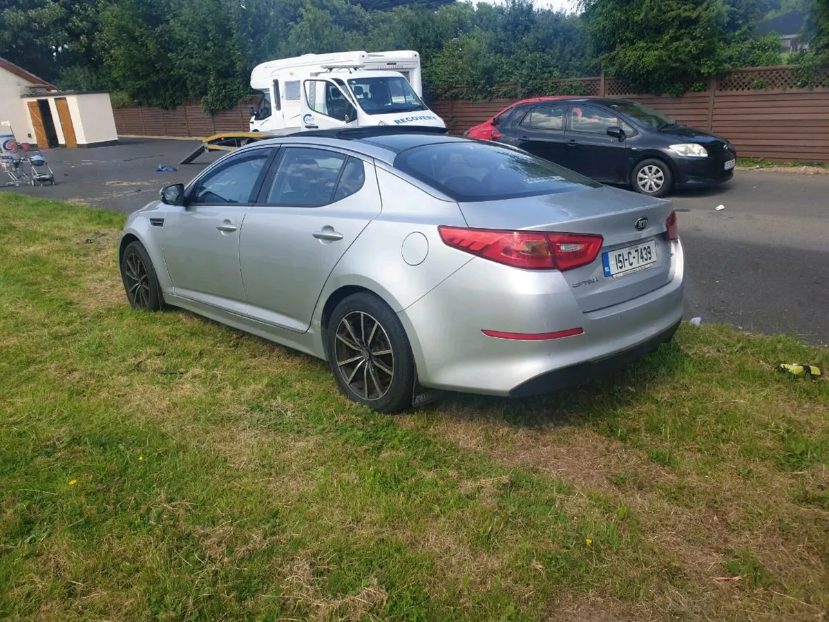 Kia optima 2015 Automatic - Image 4