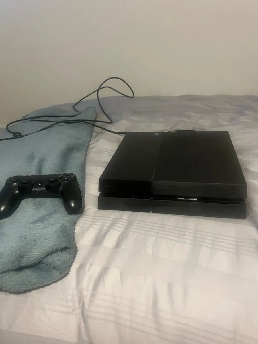 PlayStation 4 - Image 1