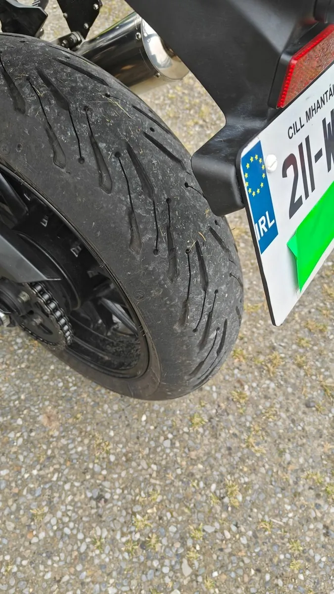 Kawasaki Z900rs 2021 - Image 1