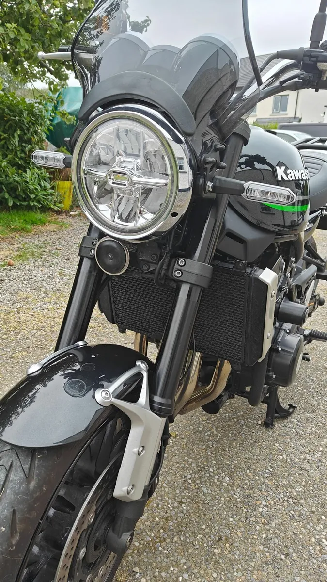 Kawasaki Z900rs 2021 - Image 4
