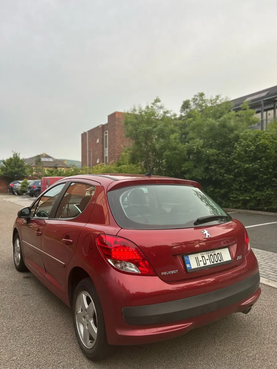 2011 Peugote 207 1.4 petrol SX low mileage - Image 3