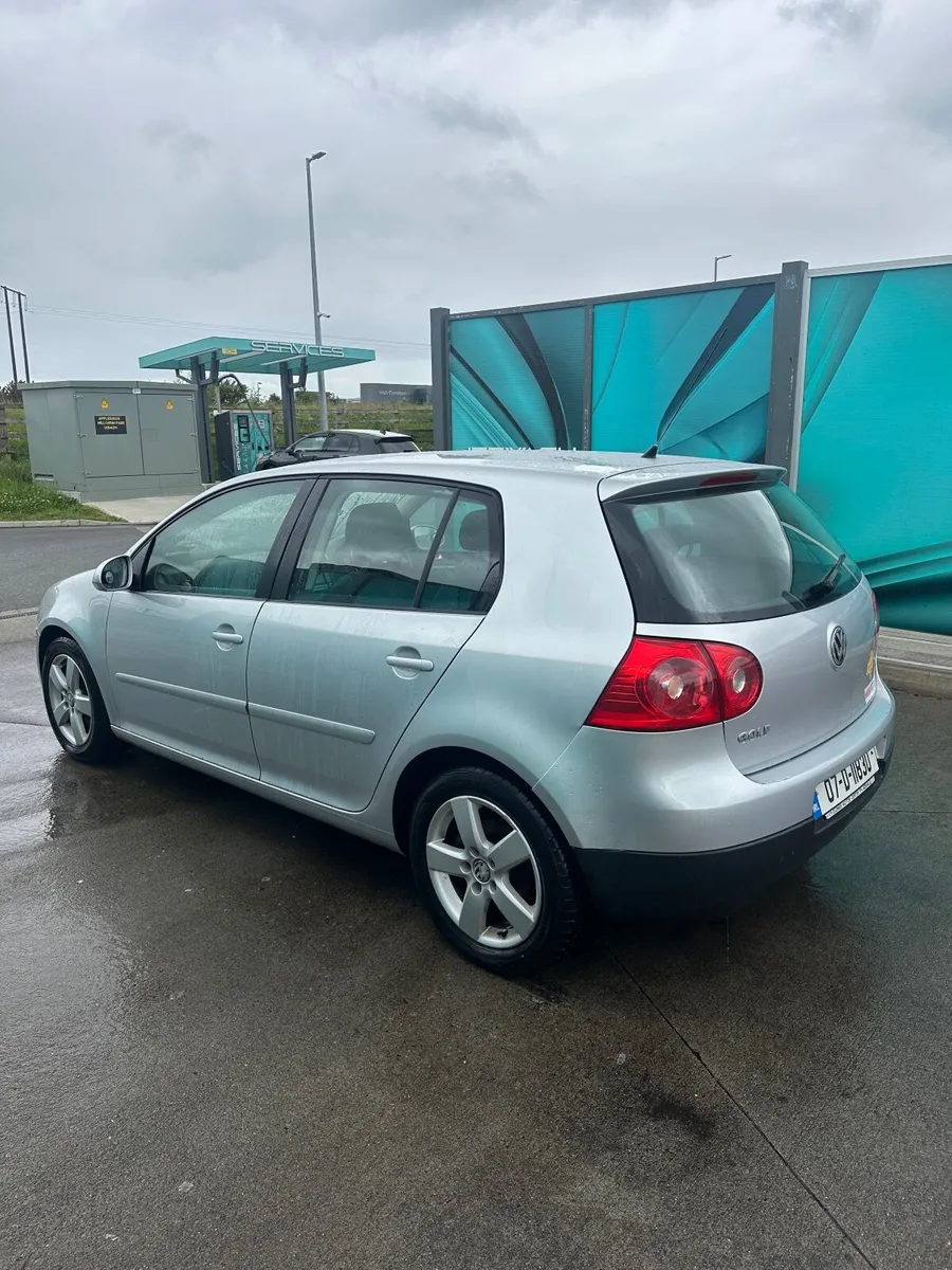 Volkswagen Golf 2007 - Image 2