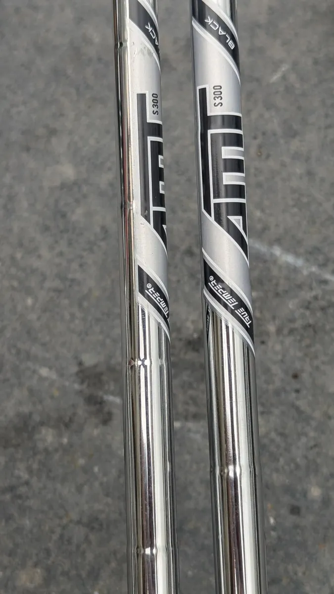 Golf clubs - Image 1