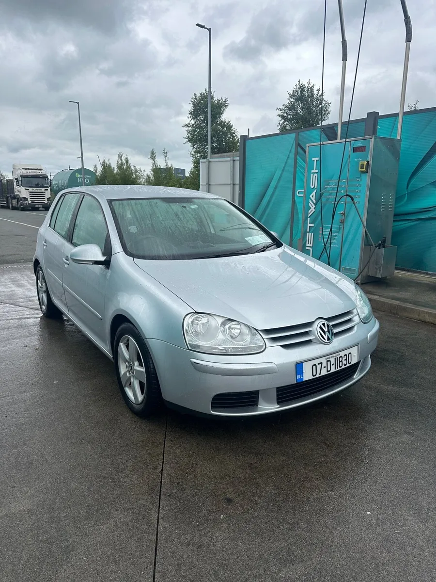 Volkswagen Golf 2007 - Image 1