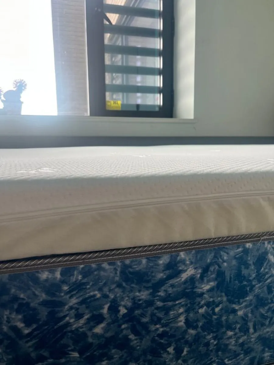 Mattress topper - Image 1
