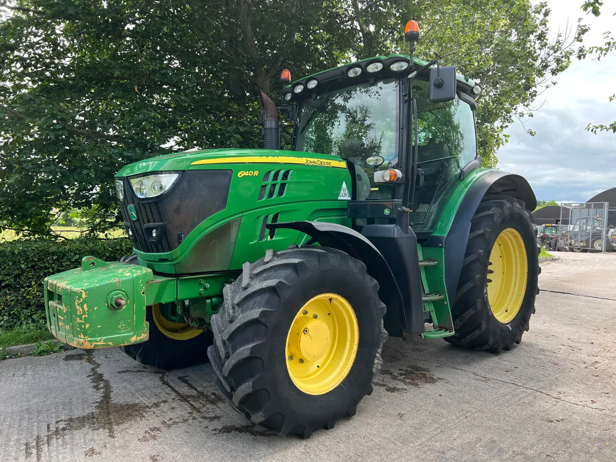 John Deere 6140R - Image 2