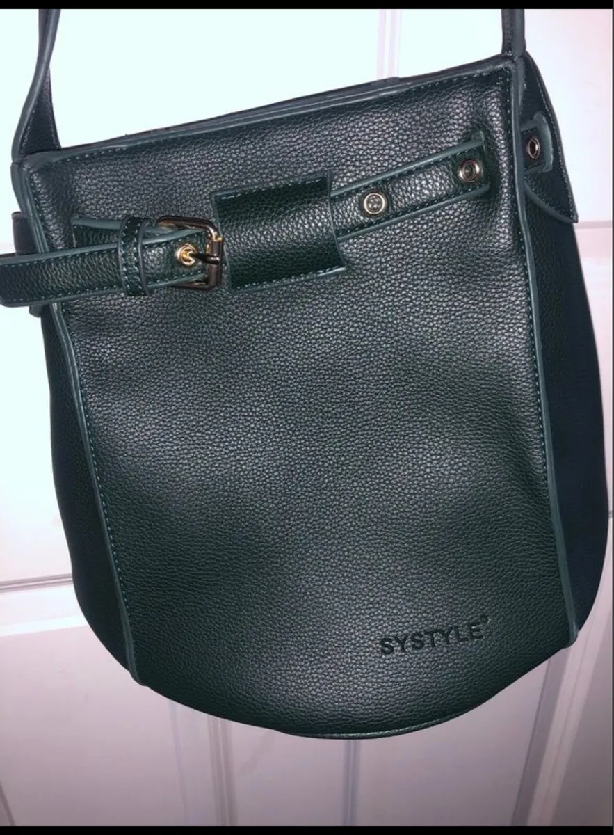 Systyle Paris Crossbody bucket bag - Image 1