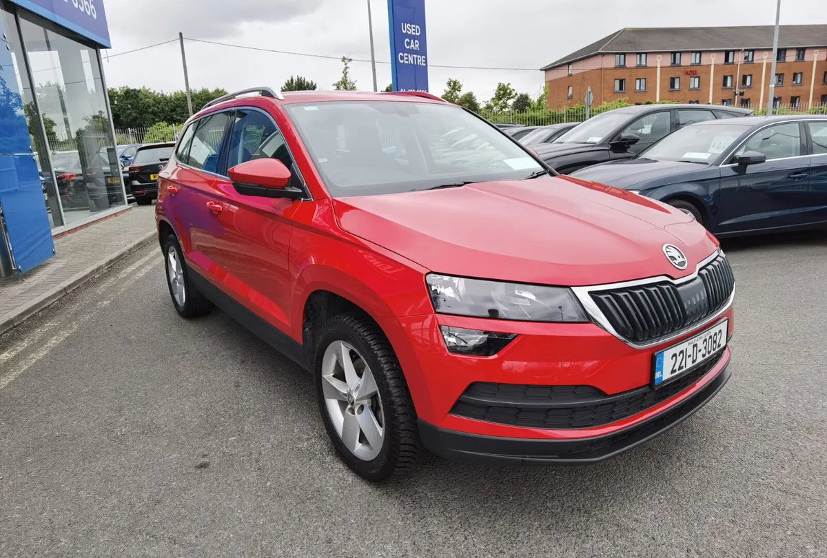 SKODA KAROQ 2.0TDI AMBITION DSG AUTOMATIC 115BHP - Image 3