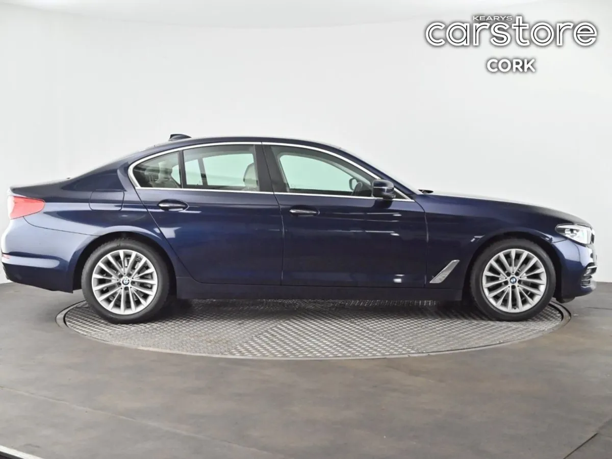 BMW 5 Series 520d SE Auto - Image 3