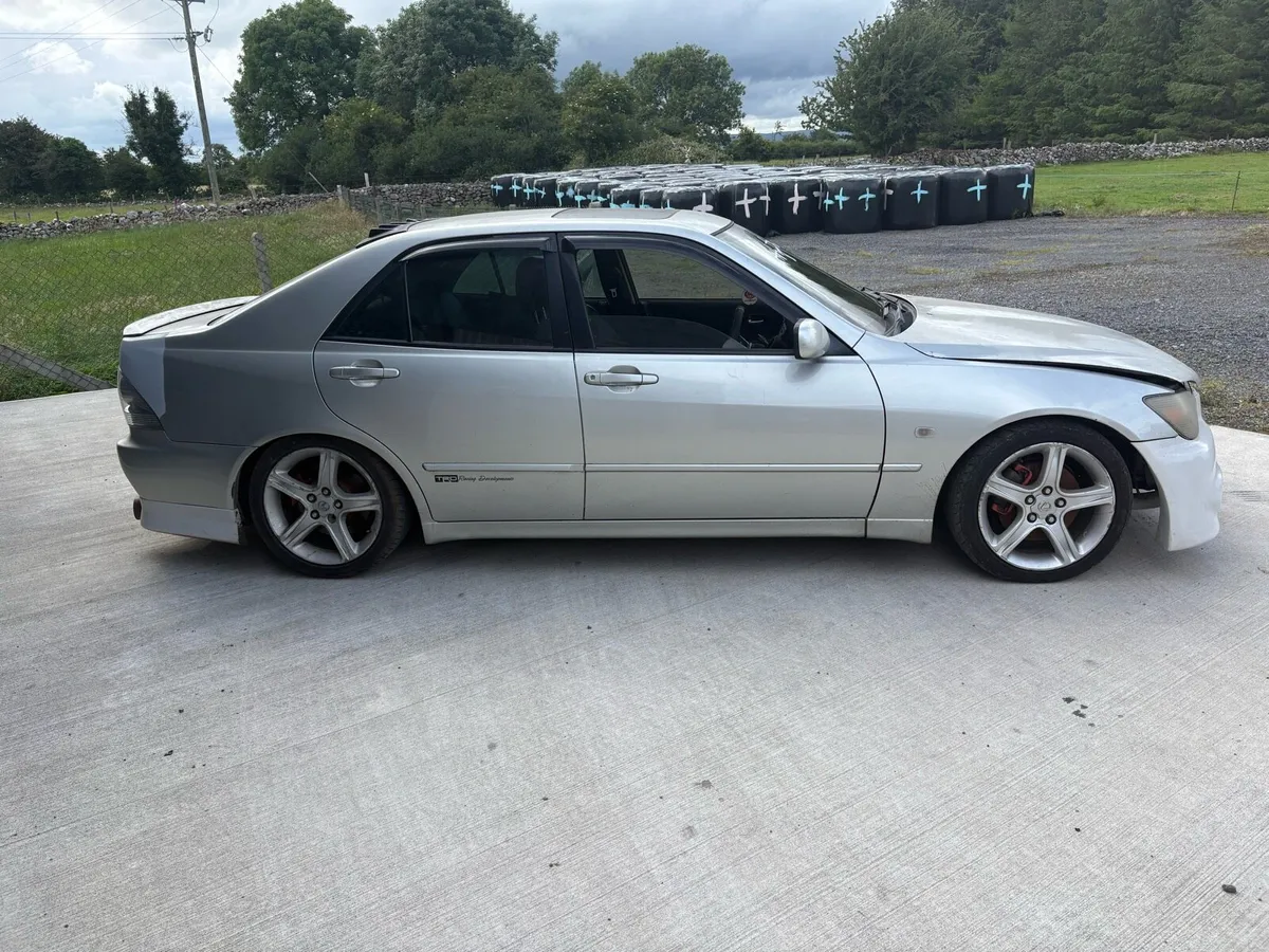 2003 turbo is200 - Image 3
