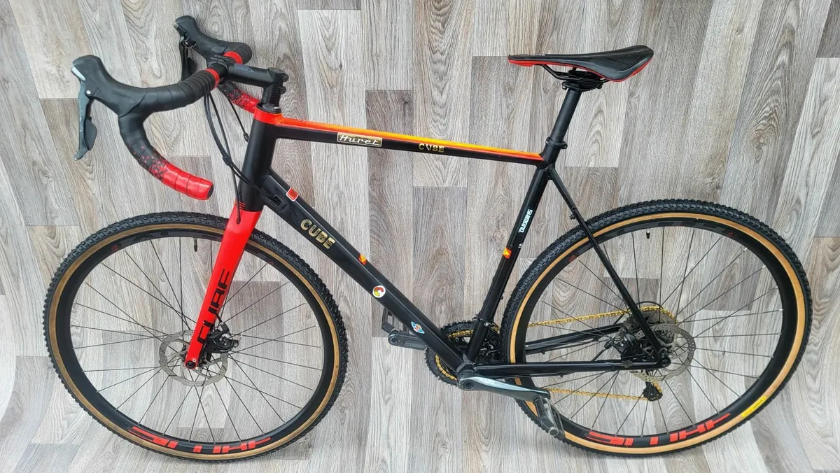 Cube Gravel bike - Image 1