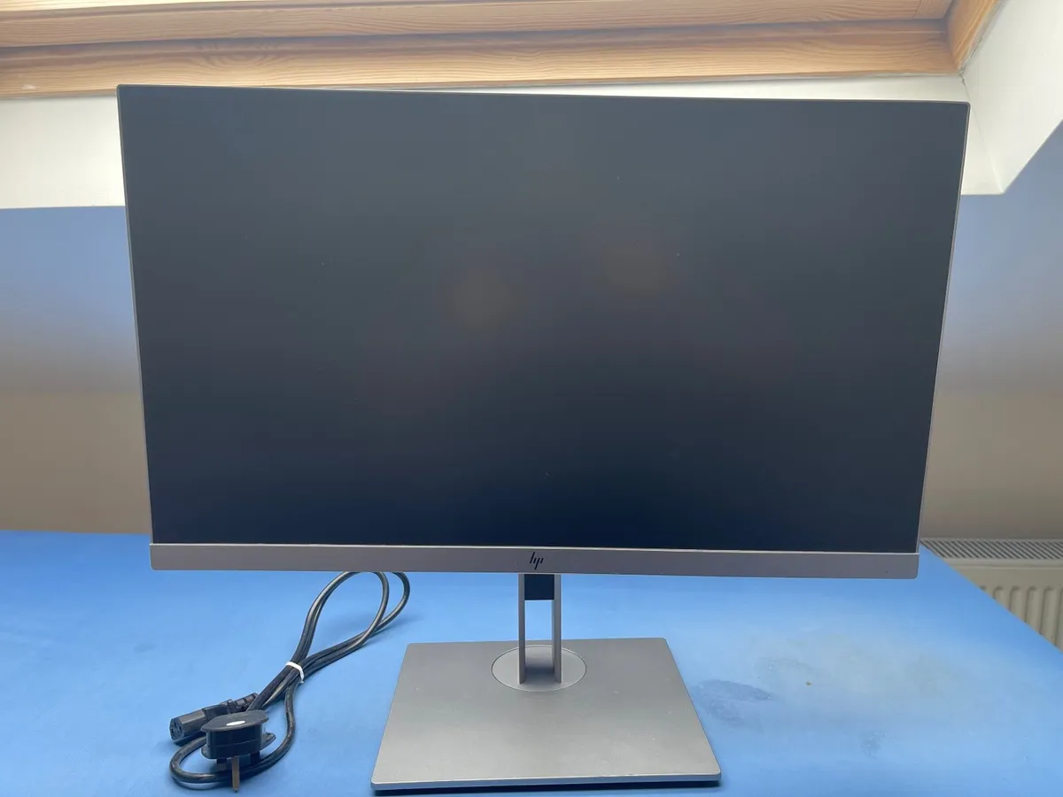 Monitor - Image 1