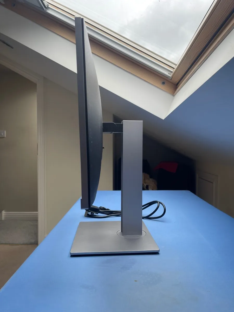 Monitor - Image 2
