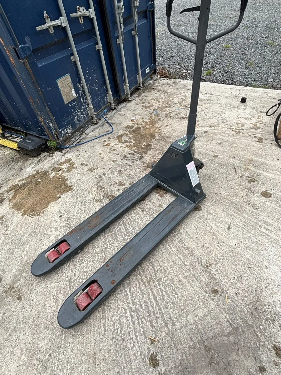 Pallet Truck - Image 3