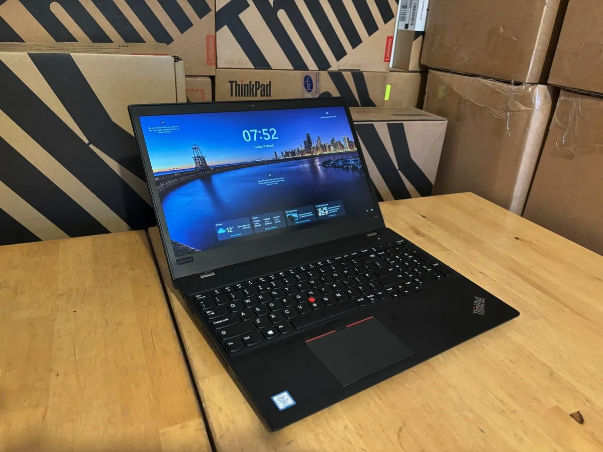 Lenovo Thinkpad P52S Workstation-i7-32Gb-Delivery - Image 4
