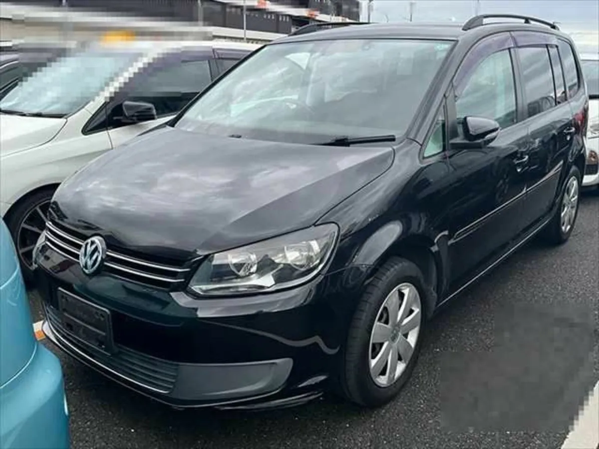 2013 VW Golf Touran 1.4 TSI Comfortline – 7 Seat, - Image 1