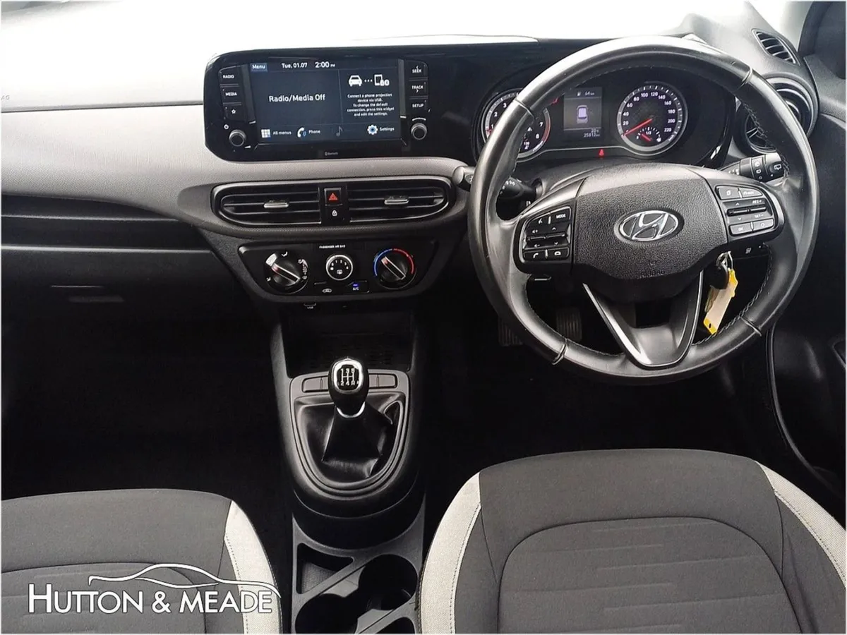 Hyundai i10 Delux Plus 1.0 Petrol 5dr - Image 4