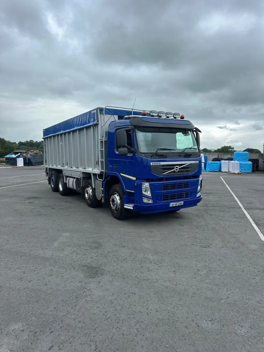 Volvo bulk blower - Image 1