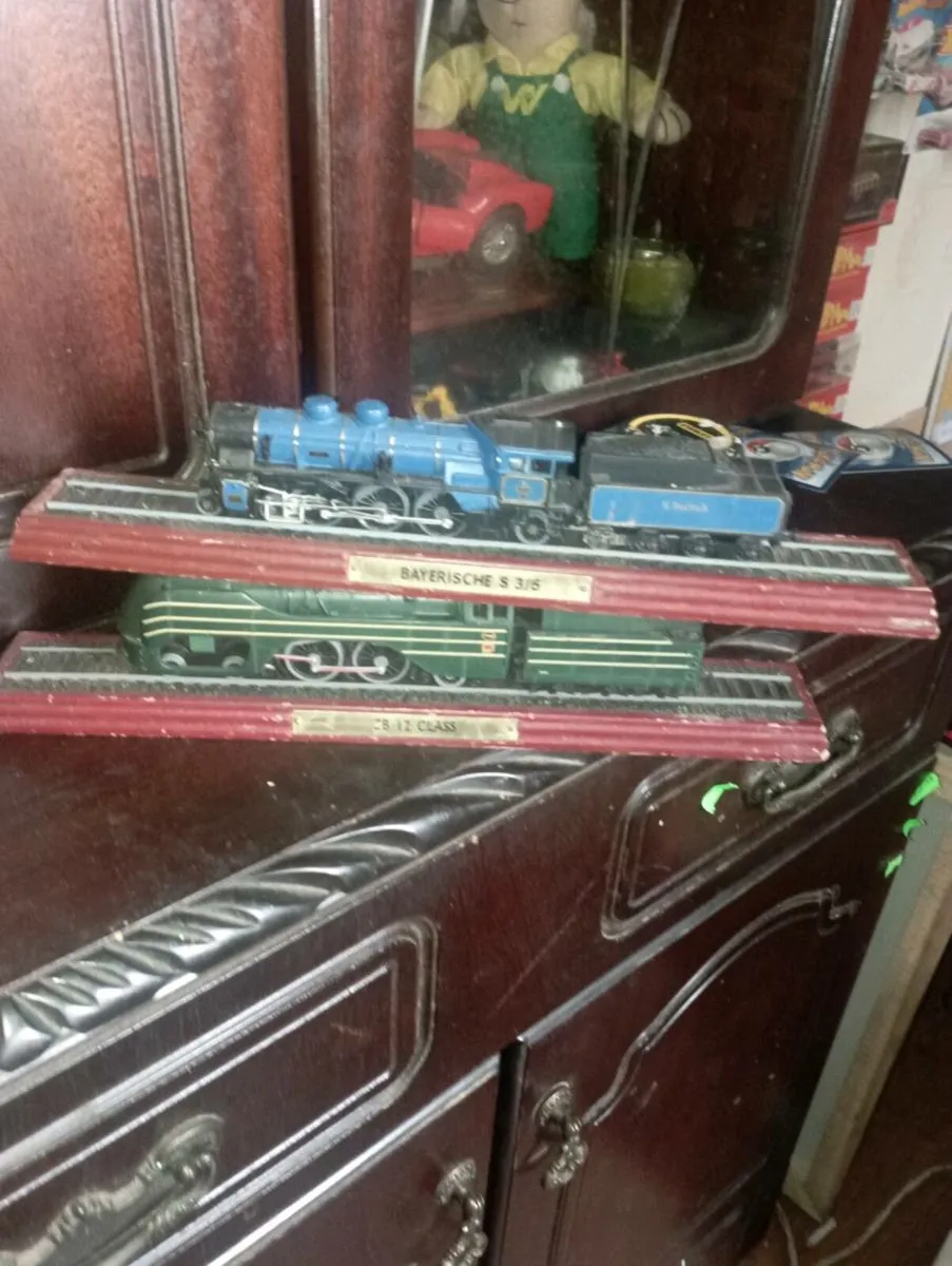 BAYERISCHE S3/6  & TYPE12  CLASS LOCOMOTIVE 🚂  12 - Image 1