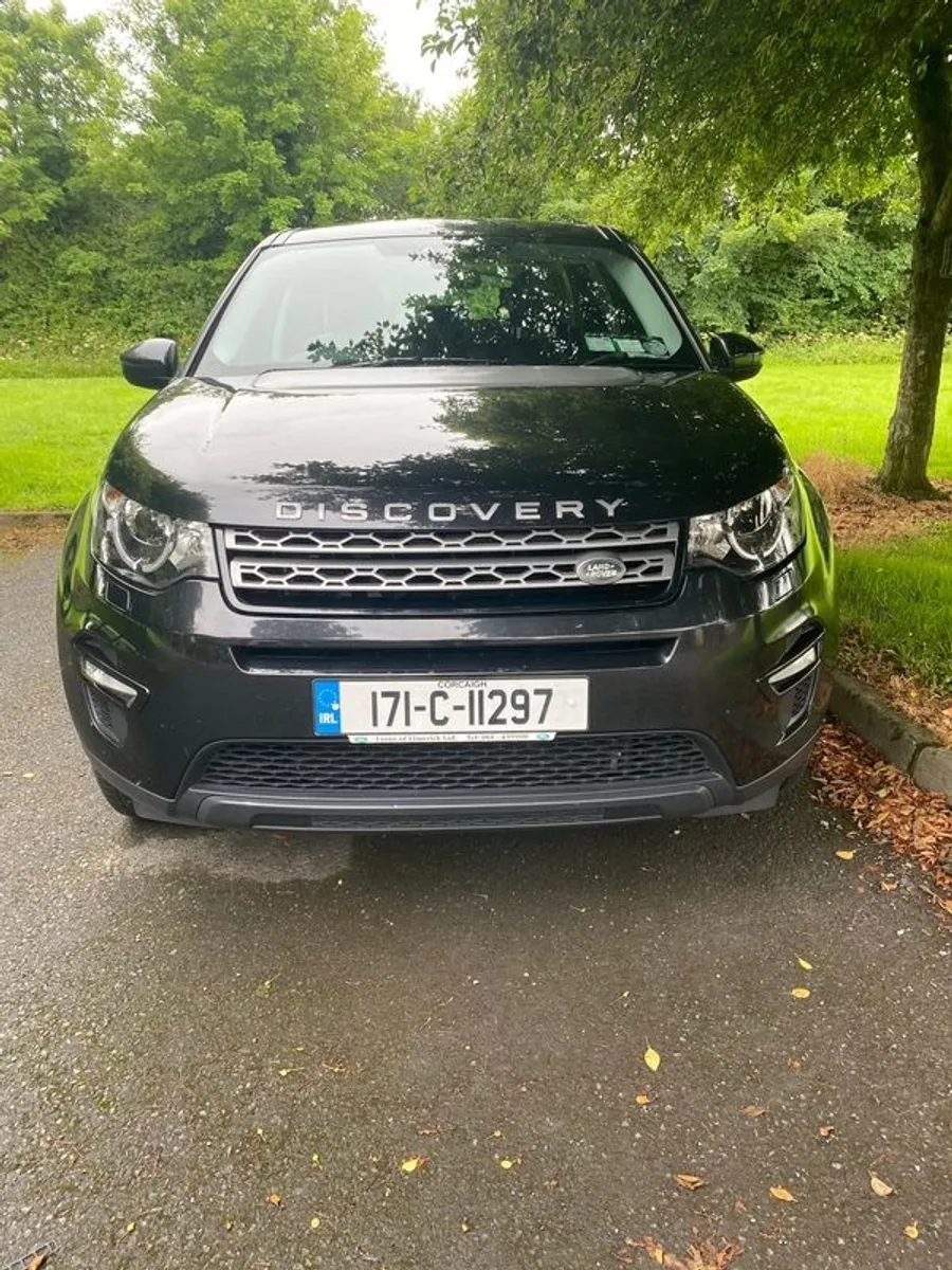 2017 Land Rover Discovery Sport - Image 1