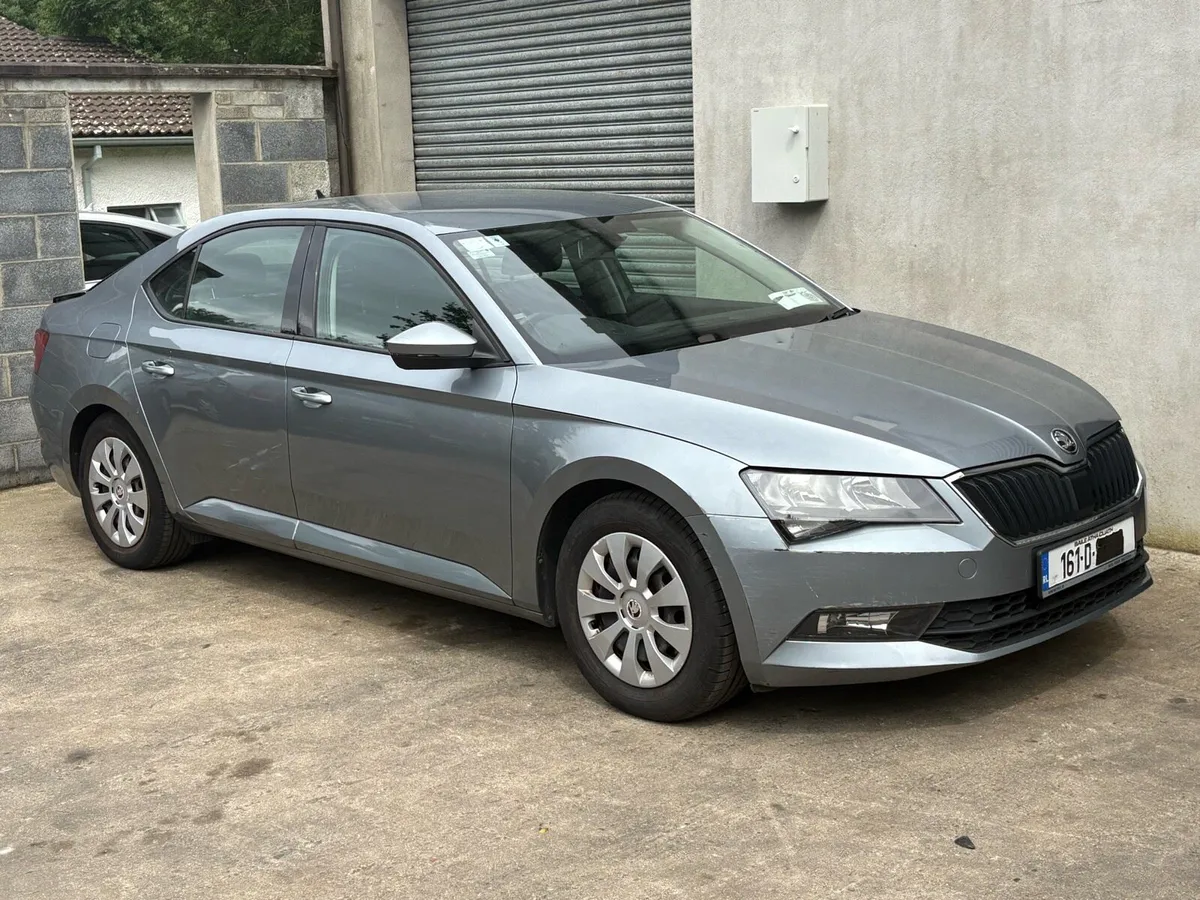 161 SKODA SUPERB ACTIVE - Image 1
