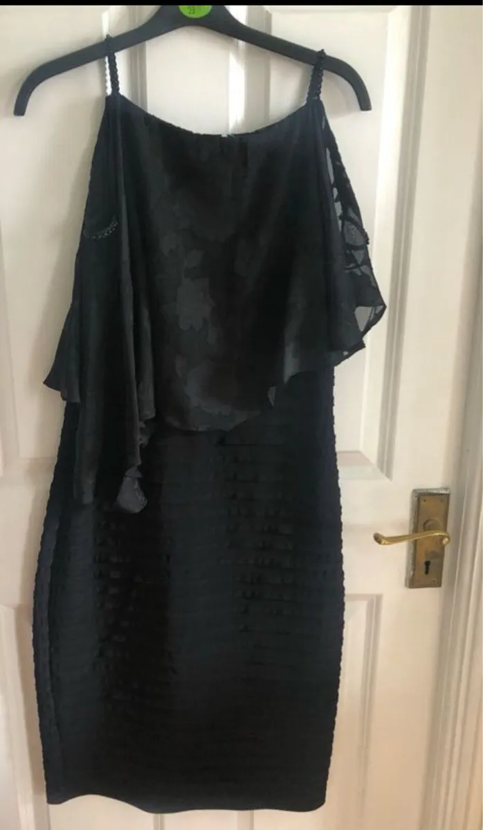 Black Dress - Image 3