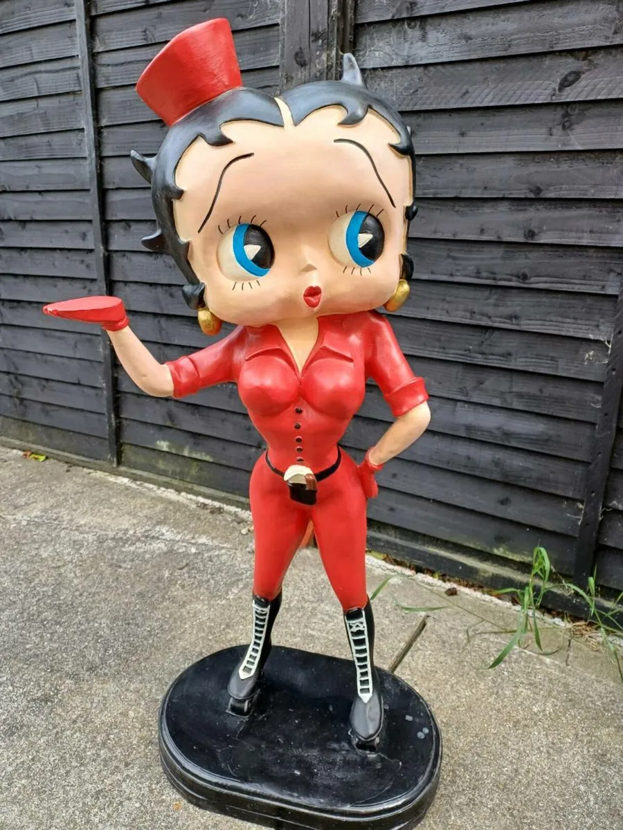 Vintage Betty Boop Figure - Image 1