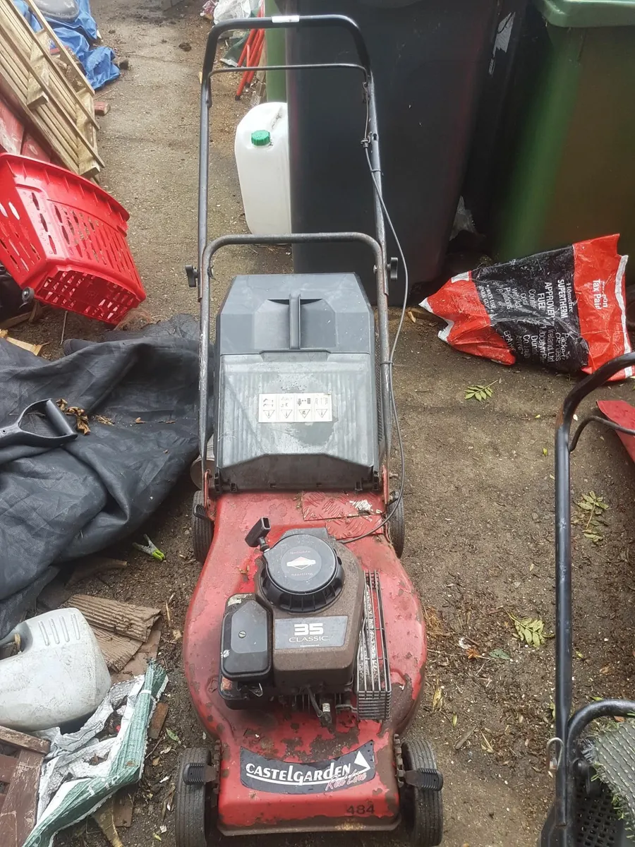 Lawnmowers - Image 2