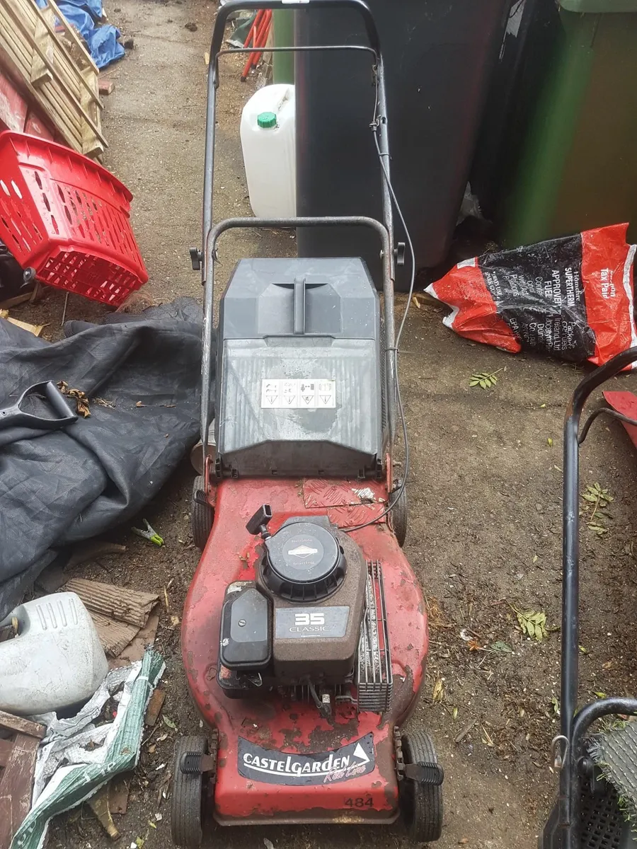 Lawnmowers - Image 3