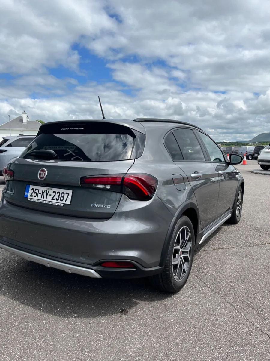 Fiat Tipo MHEV 2025 - Image 4
