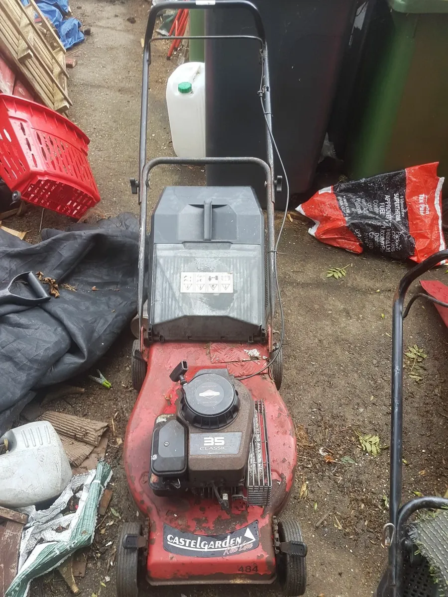 Lawnmowers - Image 4